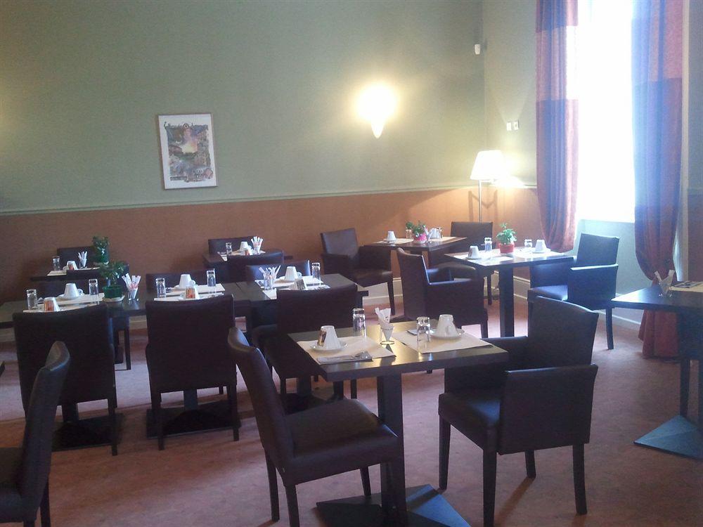 Hotels & Residences - Les Thermes Luxeuil-les-Bains Bagian luar foto