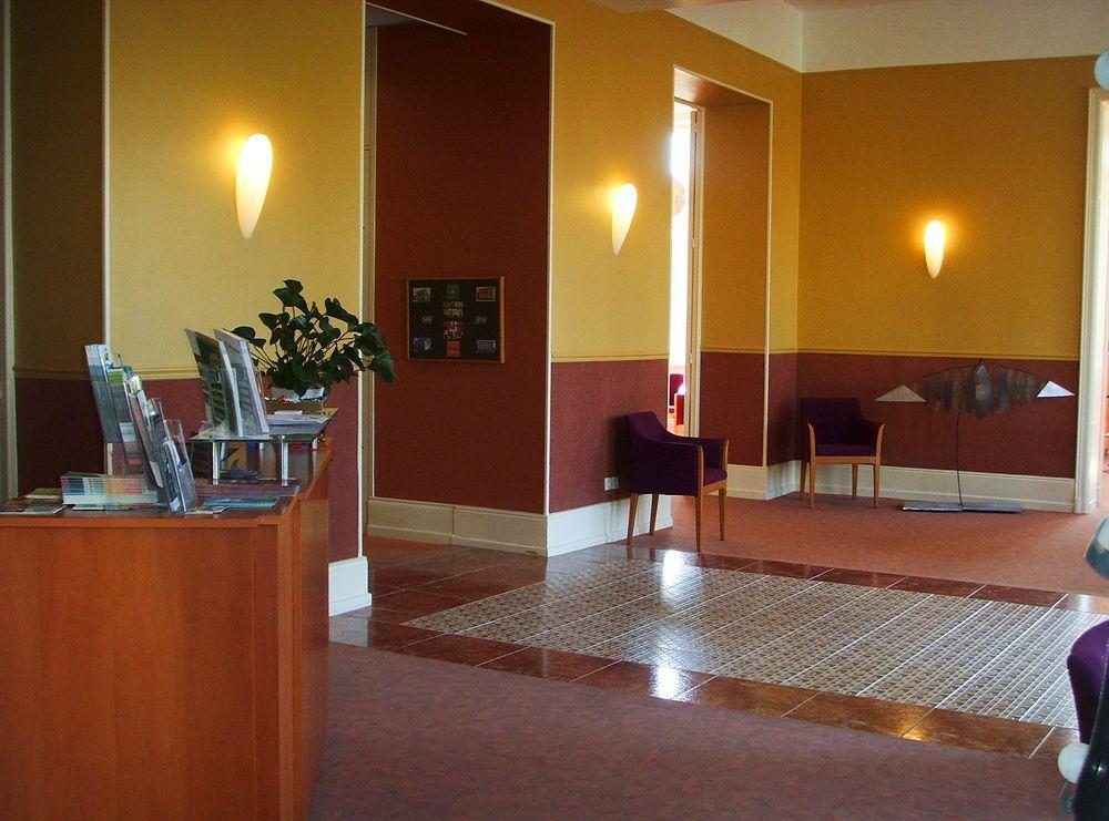 Hotels & Residences - Les Thermes Luxeuil-les-Bains Bagian luar foto