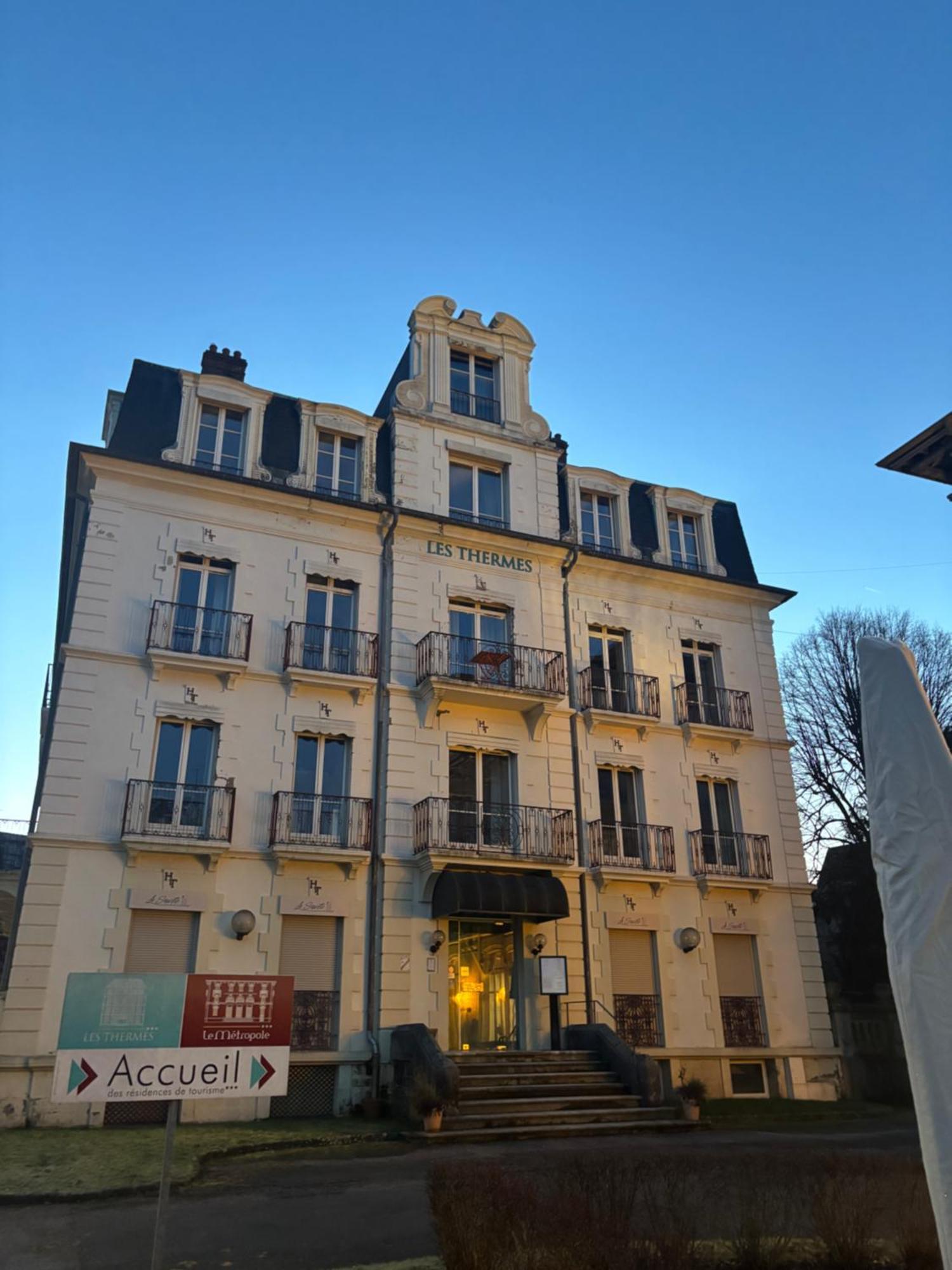 Hotels & Residences - Les Thermes Luxeuil-les-Bains Bagian luar foto