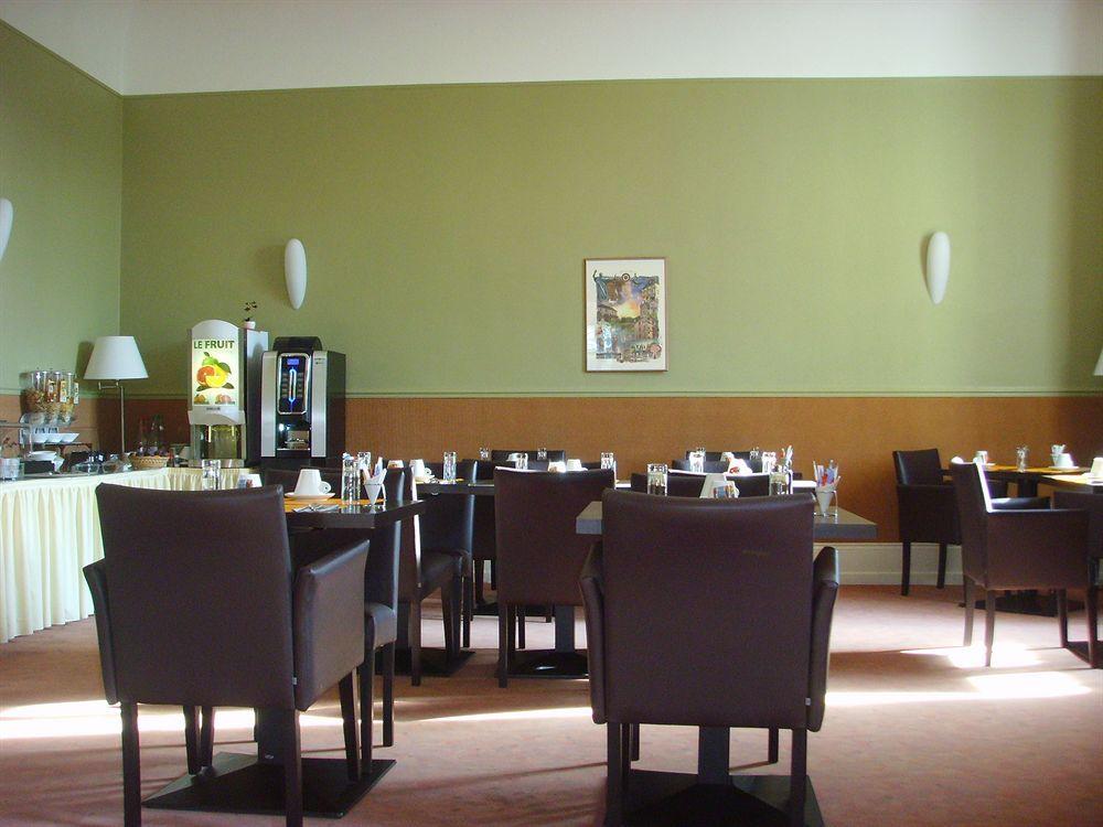 Hotels & Residences - Les Thermes Luxeuil-les-Bains Bagian luar foto